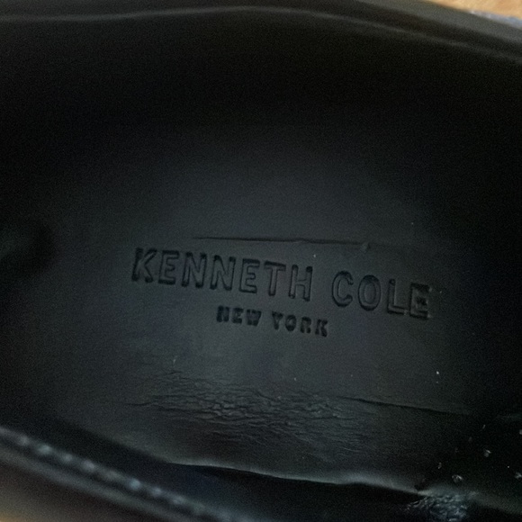 Kenneth Cole New York. Mens dress shoes.  10.5. main image 5